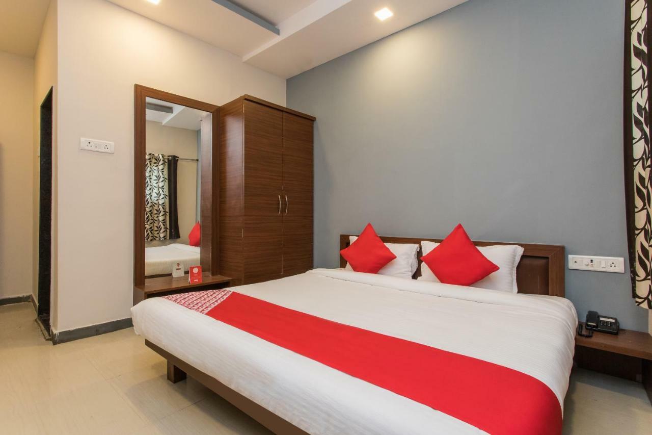 Oyo 17161 Hotel Mahalaxmi Ujjain Eksteriør billede