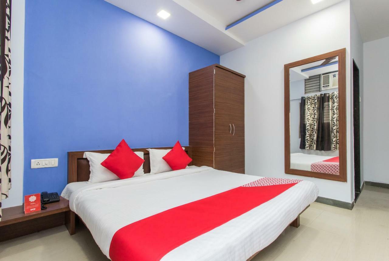 Oyo 17161 Hotel Mahalaxmi Ujjain Eksteriør billede